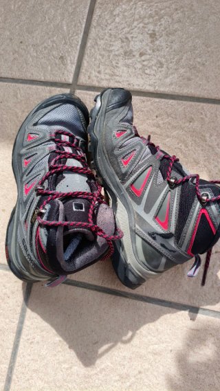 Botas de montaña Salomon Gore-Tex Talla 38