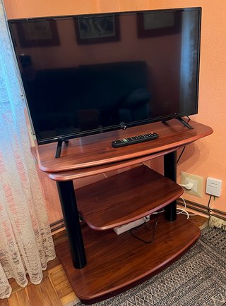 Mesa TV giratoria