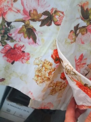Chaqueta floral Zara Talla L