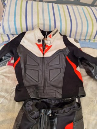Mono Moto Dainese 2 Piezas Talla 50