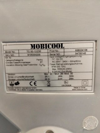 Nevera portátil eléctrica MOBICOOL 29L