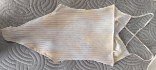 Body Tie-Dye Beige y Blanco
