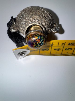 Recipiente decorativo antiguo