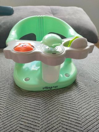 Sillita de baño para bebé con ventosas