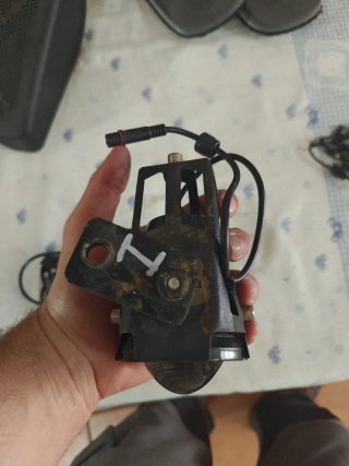 Focos LED Moto con Aro Amarillo