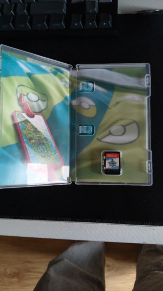 Pacchetto 2 Giochi Pokémon Spada Nintendo Switch