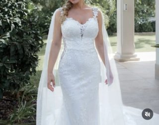 Vestido de Novia Blanco + capa extraible