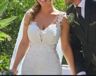 Vestido de Novia Blanco + capa extraible