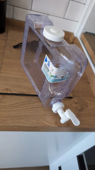 Dispensador Botella Nevera 3L con Grifo