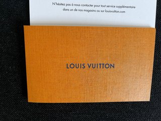 Cartera Louis Vuitton charol burdeos