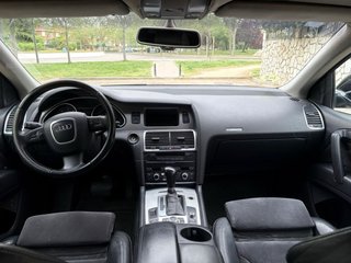 Audi Q7 3.0TDI Sline Pegatina B