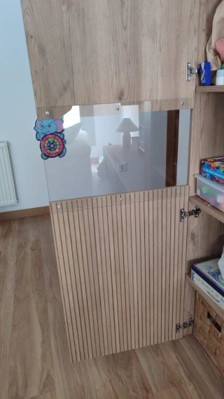 Mueble de salón modular madera.