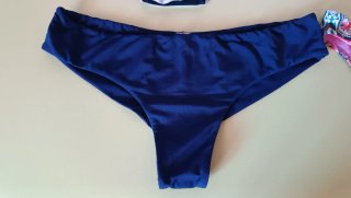 Lote 4 partes de abajo bikini Talla M a 4€ todas