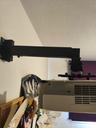 Proyector Epson H694B con mando y bolsa
