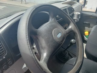 Ford E-Transit 2002