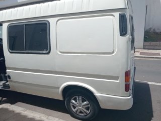 Ford E-Transit 2002