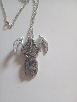 Collar la muerte dos guadañas terror