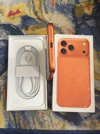 iPhone 17 Pro Max Naranja