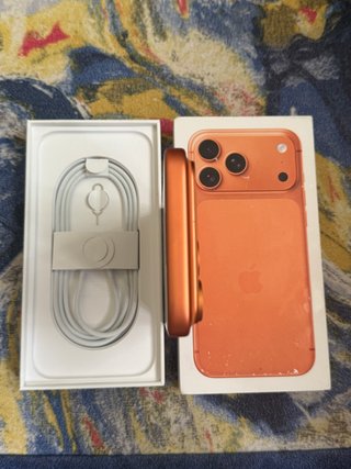 iPhone 17 Pro Max Naranja