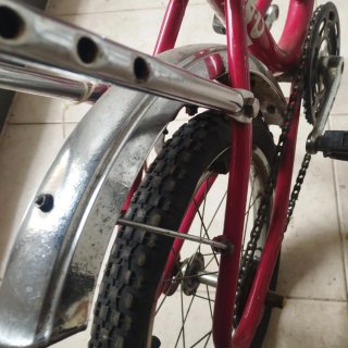 Bicicleta Rabasa infantil vintage roja