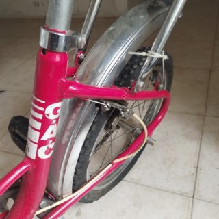 Bicicleta Rabasa infantil vintage roja