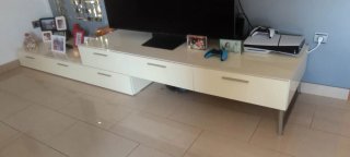 Mueble y vitrina de comedor