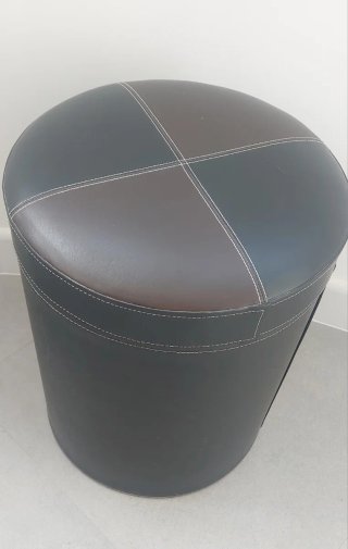 Taburete Reposapiés con almacenaje
