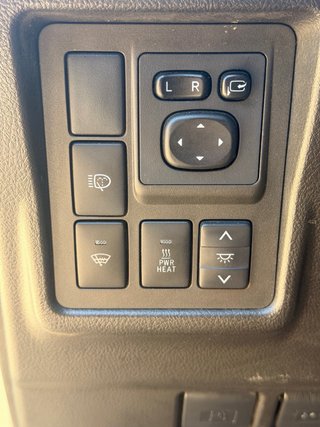 Toyota Land Cruiser 150VX Limited