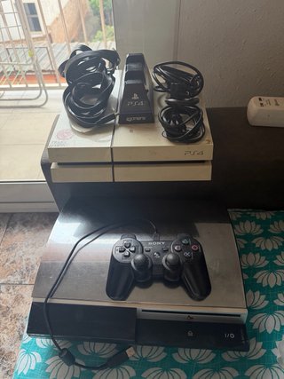 Consolas PS4 y PS3 Sony