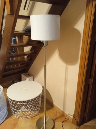 Mesa auxiliar redonda blanca Ikea
