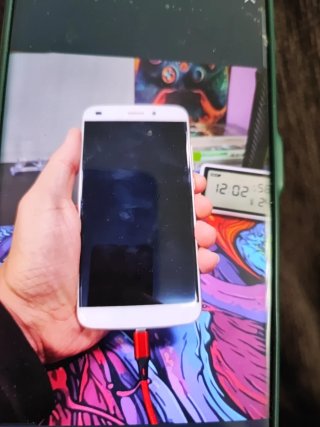 Lote N40: Teléfonos Móviles Negro y Dorado