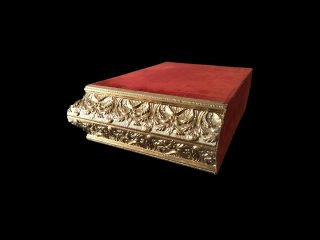 Peana o Pedestal Dorado para Imagen Religiosa