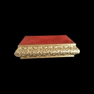 Peana o Pedestal Dorado para Imagen Religiosa