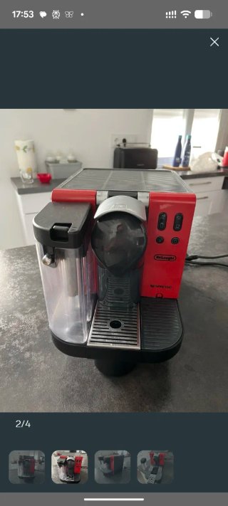 Cafetera Nespresso DeLonghi Roja