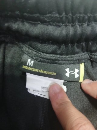 Pantaloni Under Armour neri