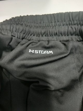 Pantaloni Under Armour neri