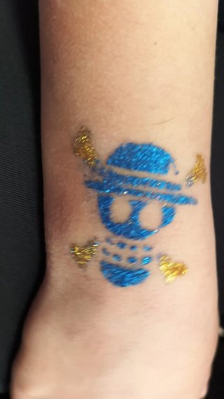 Pintura facial infantil y tatuaje divertidos