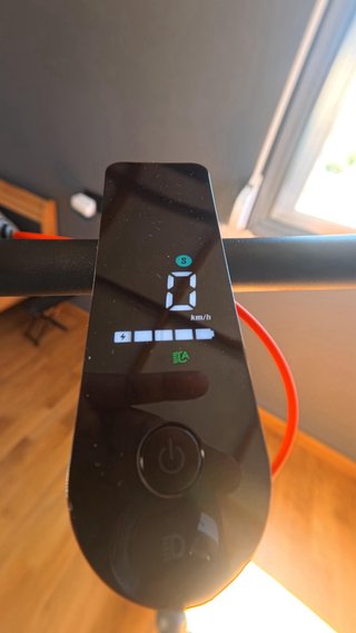 Xiaomi Scooter 5 Pro • Factura • 360 km • Perfecto