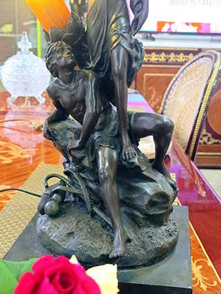 Lámpara de mesa Art Nouveau