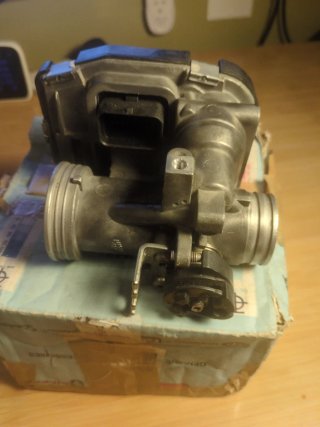 Cuerpo Mariposa Piaggio Vespa 125 32MIUG3