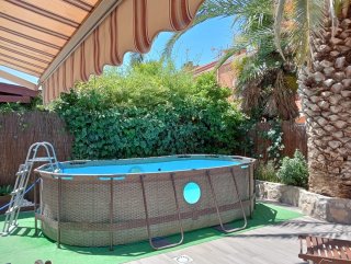 Piscina desmontable con ventanas, efecto ratan
