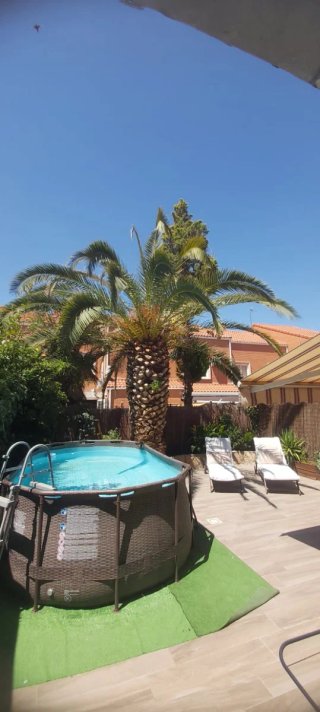 Piscina desmontable con ventanas, efecto ratan