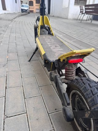 Patinete Eléctrico Subway SPARK Amarillo