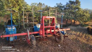 Máquina sembradora agrícola