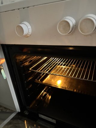 Cocina Beko Blanca 4 fuegos