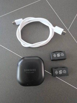 Galaxy Watch 5 Pro y auriculares buds pro