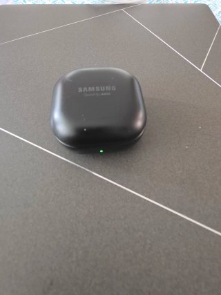 Galaxy Watch 5 Pro y auriculares buds pro