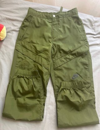 Pantalón cargo Nike niño verde