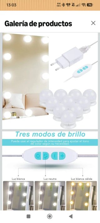 Tocador de madera con espejo y luces
