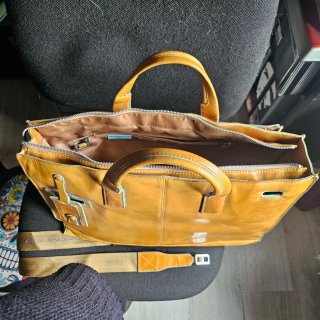 Bolso Piel Piquadro Portátil Marrón/Amarillo